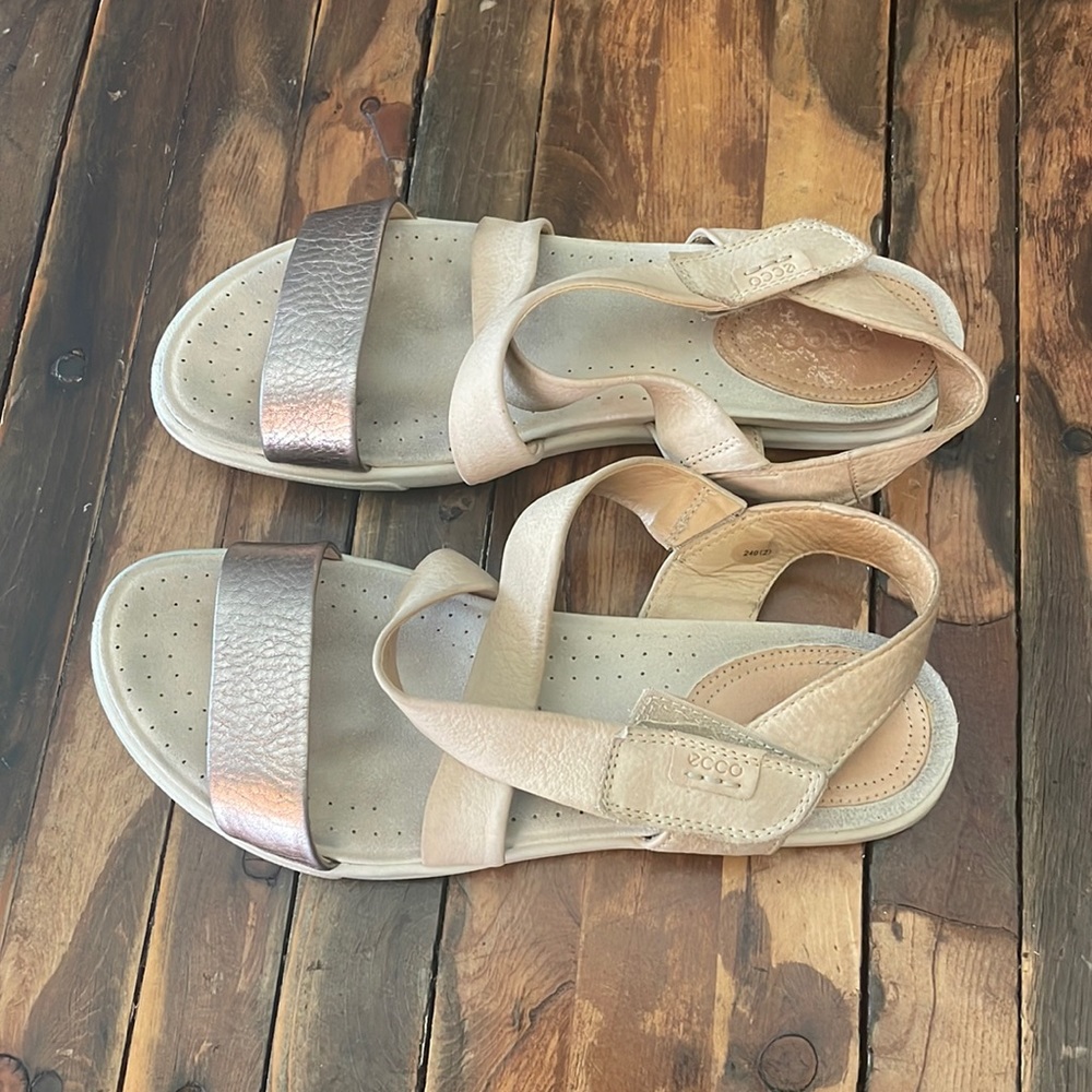 Ecco Damara sandal